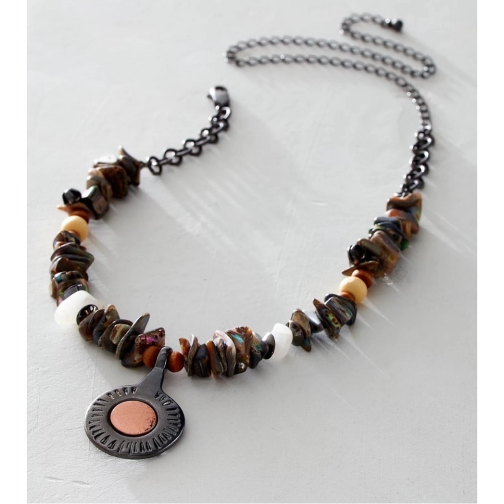 Free People Hurley Pendant choker NWT